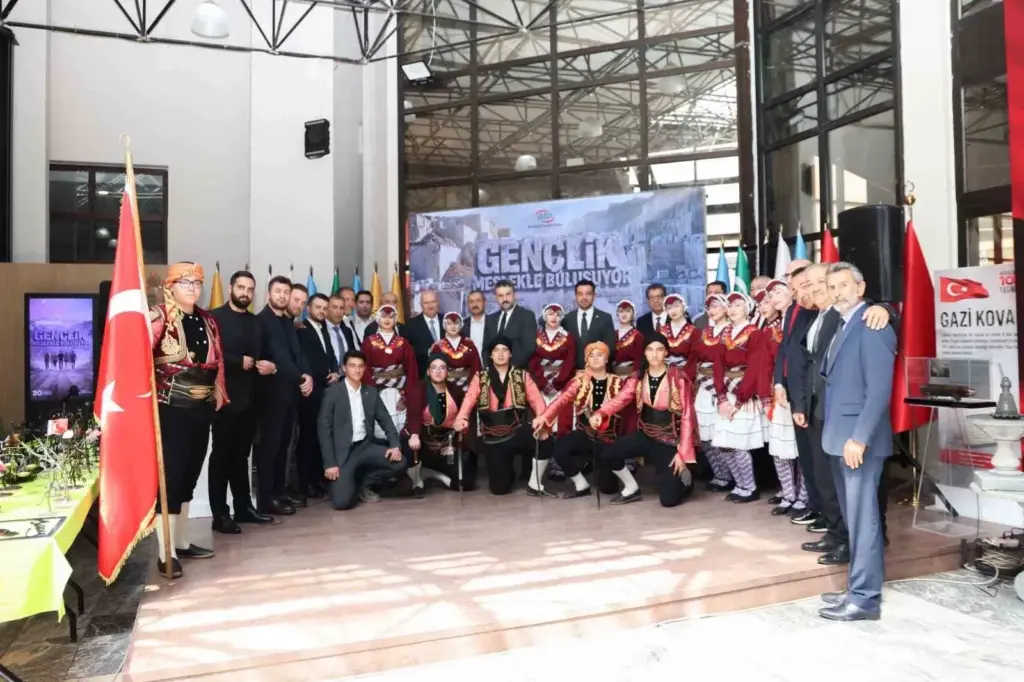 ATO’da “Gençlik Meslekle Buluşuyor” programı düzenlendi