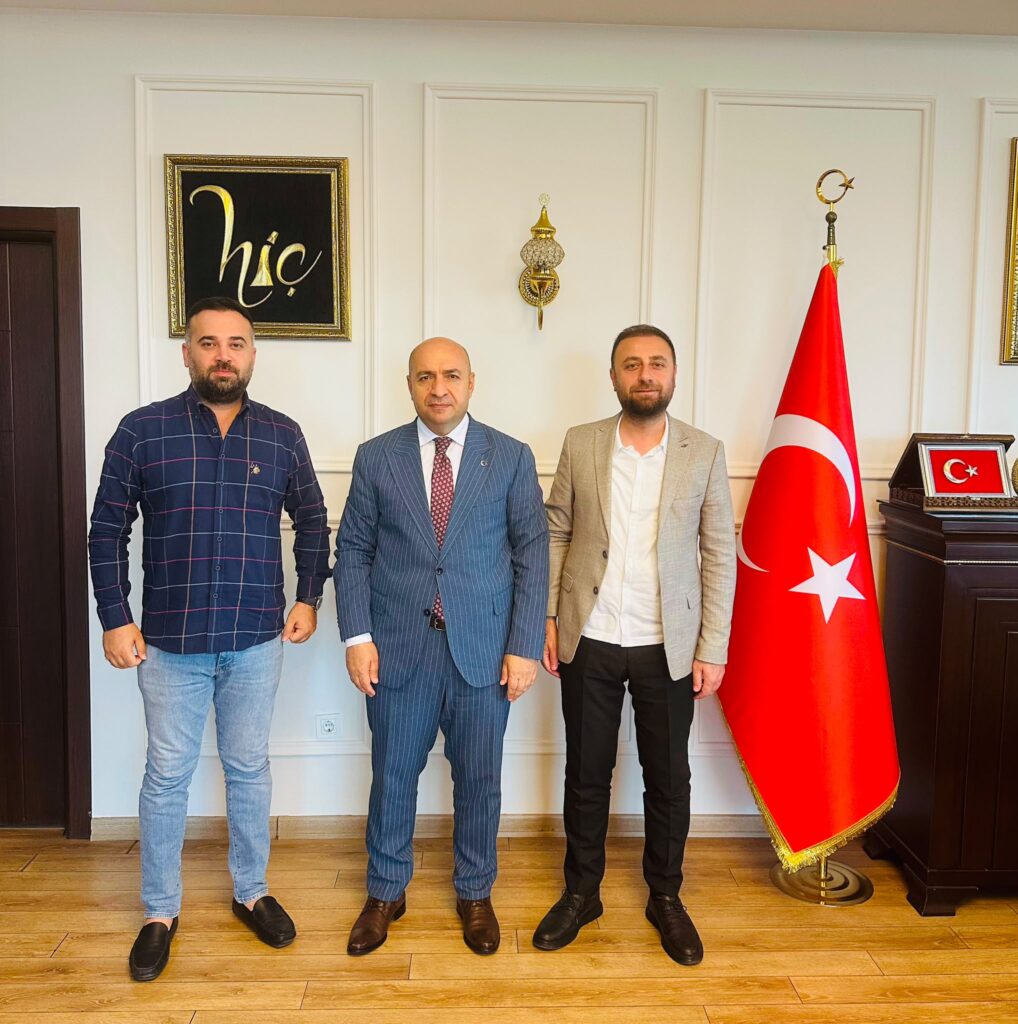 Türkiye Gençlik Konseyi’nden Bayrampaşa Kaymakamı Abdullah Çiftçi’ye Ziyaret
