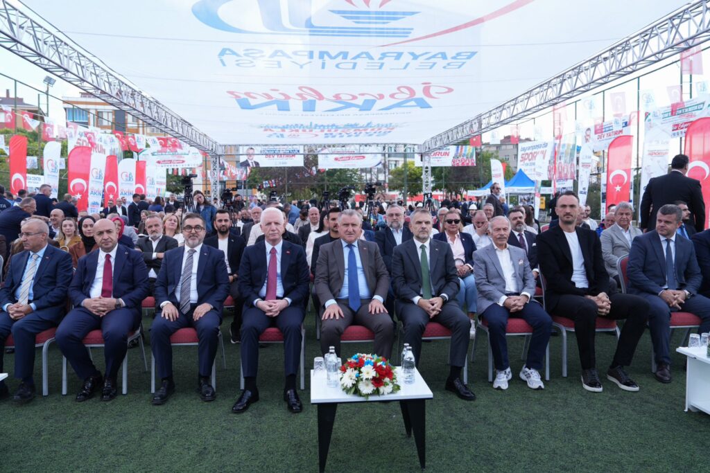 BAYRAMPAŞA’DA GENÇLİK İÇİN BÜYÜK YATIRIM